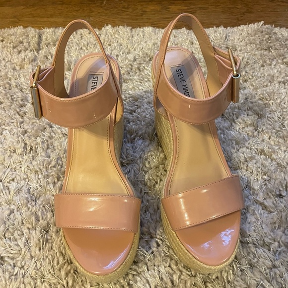 Steve Madden Tan Wedges - Picture 4 of 5